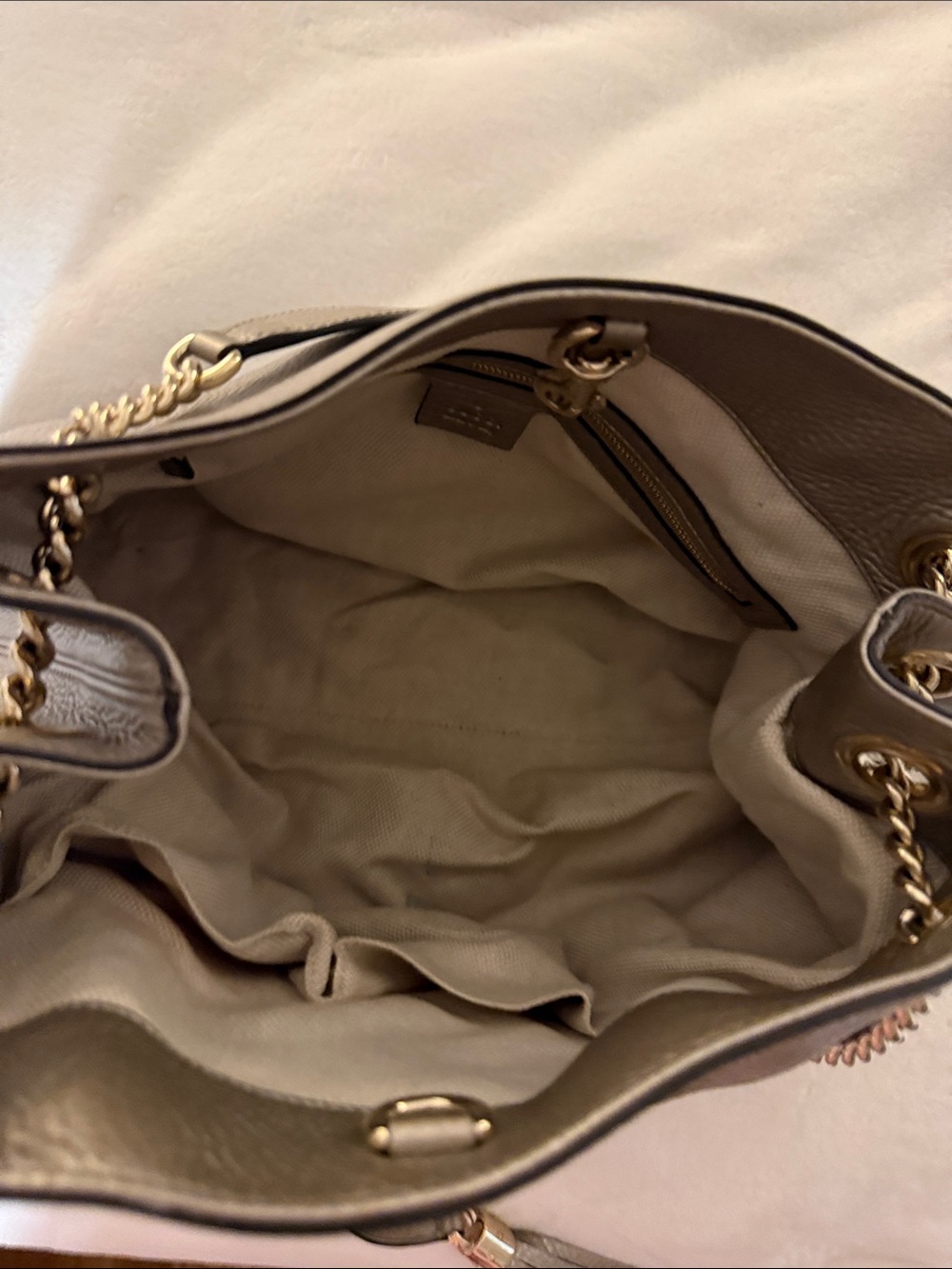 Gucci Metallic Pewter Soho Shoulder Bag with Tassel Chain Strap - Picture 2 of 5